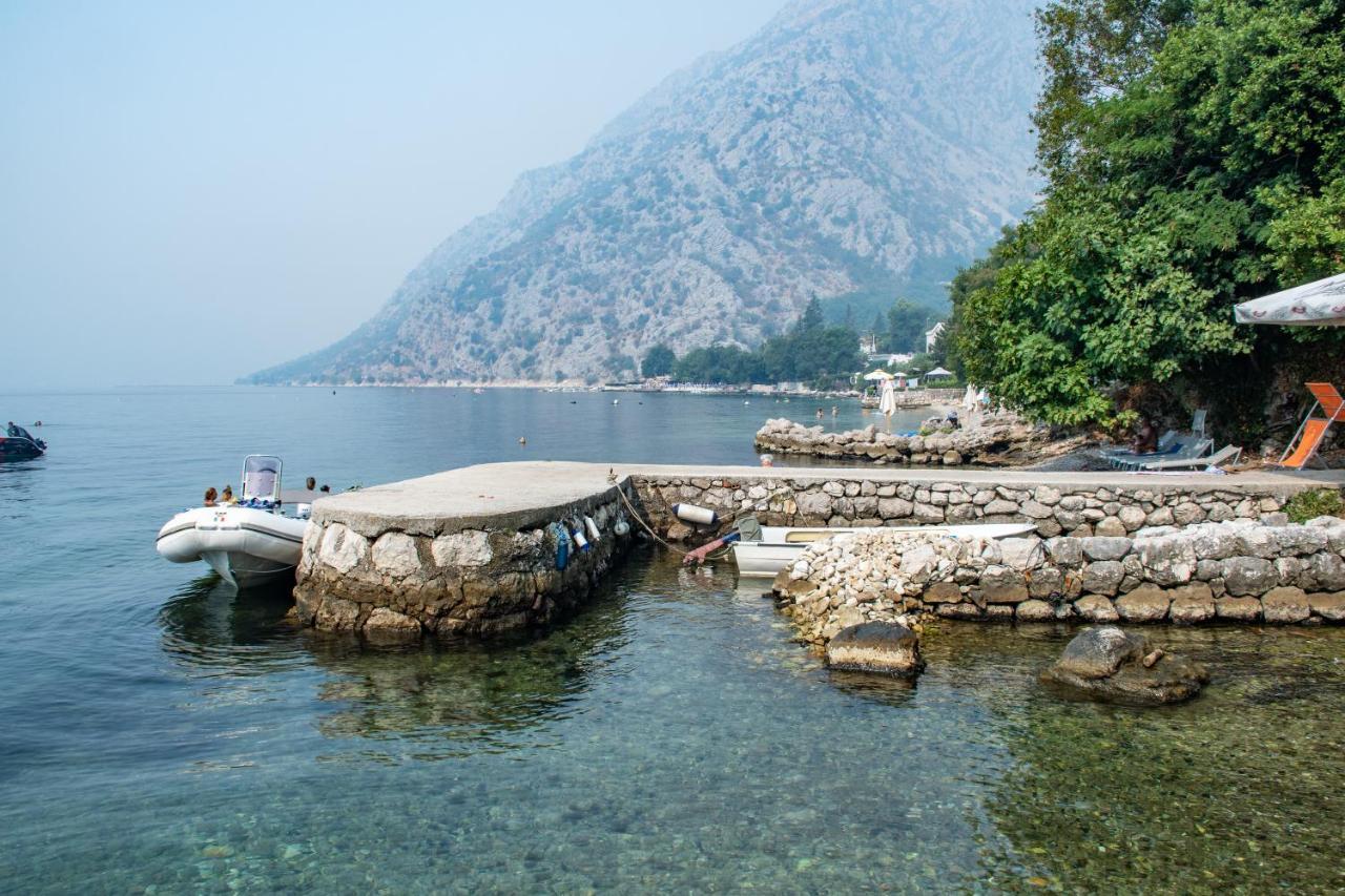 Apartmani Peko Kotor Ngoại thất bức ảnh